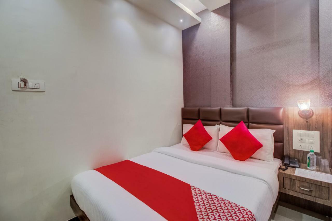 Oyo 42009 Hotel A One Suite Bombaj Zewnętrze zdjęcie
