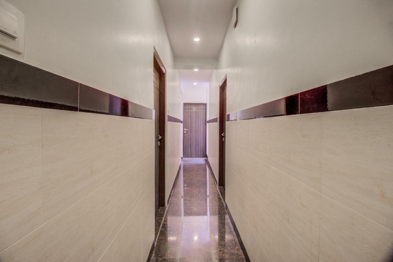 Oyo 42009 Hotel A One Suite Bombaj Zewnętrze zdjęcie